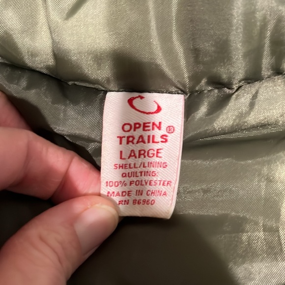 Open Trails size large puffy vest - Picture 2 of 3